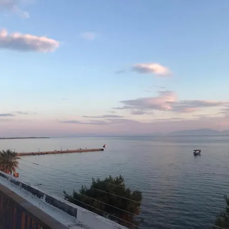 Helena's Seaside House Nea Iraklia
